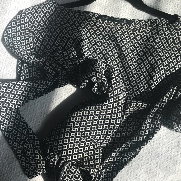 Top - Picture 4 of 4